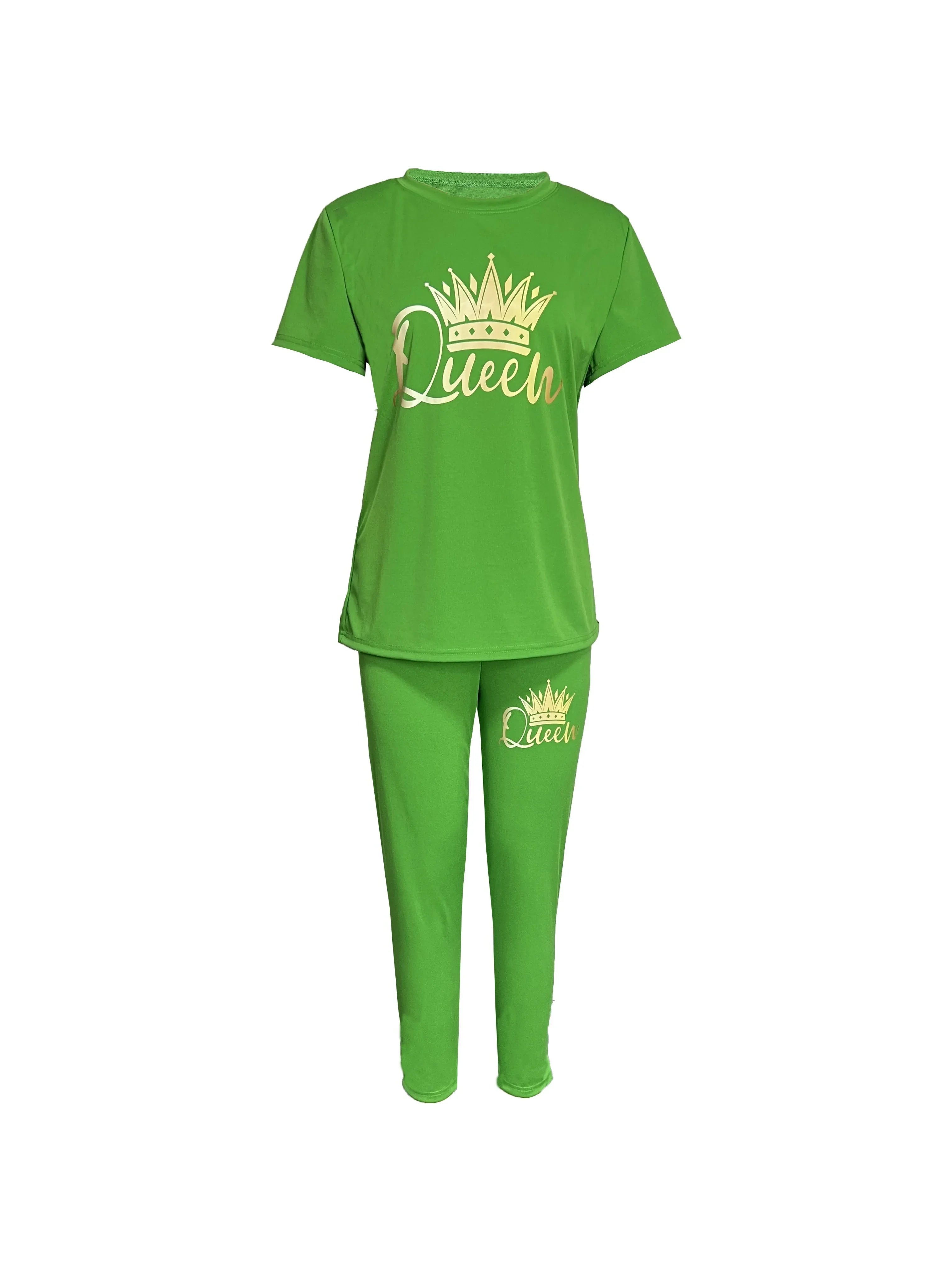 Shop our Summer Plus Size Printed Casual Set. This comfortable two-piece outfit features a lightweight bohemian print fabric perfect for warm-weather style.