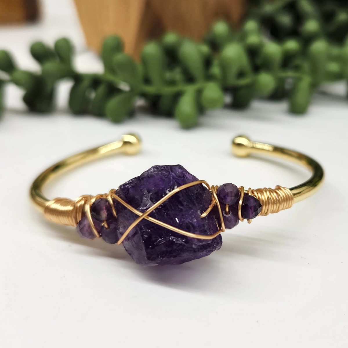Gemstone Wire-Wrapped Bracelet - Yellow Gold (Rokt Exclusive)