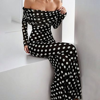 Crew-neck Figure-hugging Sheath Dress